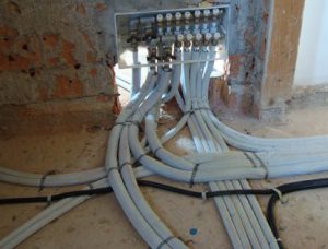 tubi in pvc per impianto idraulico